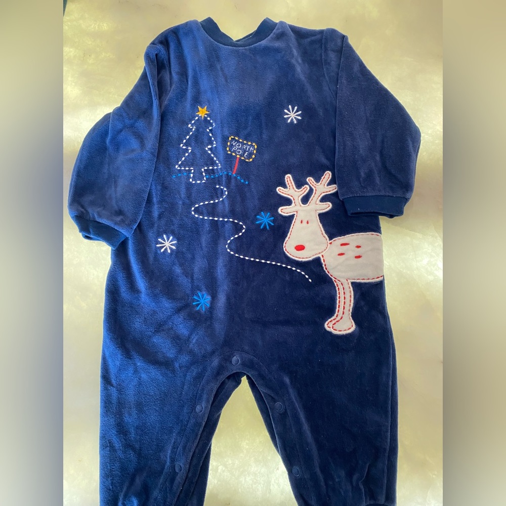 Blue velvet long sleeved onesie with reindeer adornment size 12 months